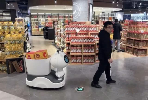 AT&T為零售店開發(fā)5G自主機器人，可識別缺貨